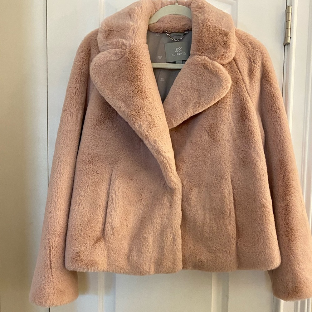 Soia & Kyo Emanuela Faux Fur Jacket in Quartz - Size S